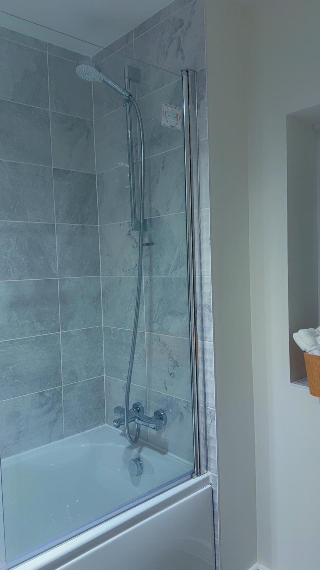 Modern Haven In Milton Keynes
